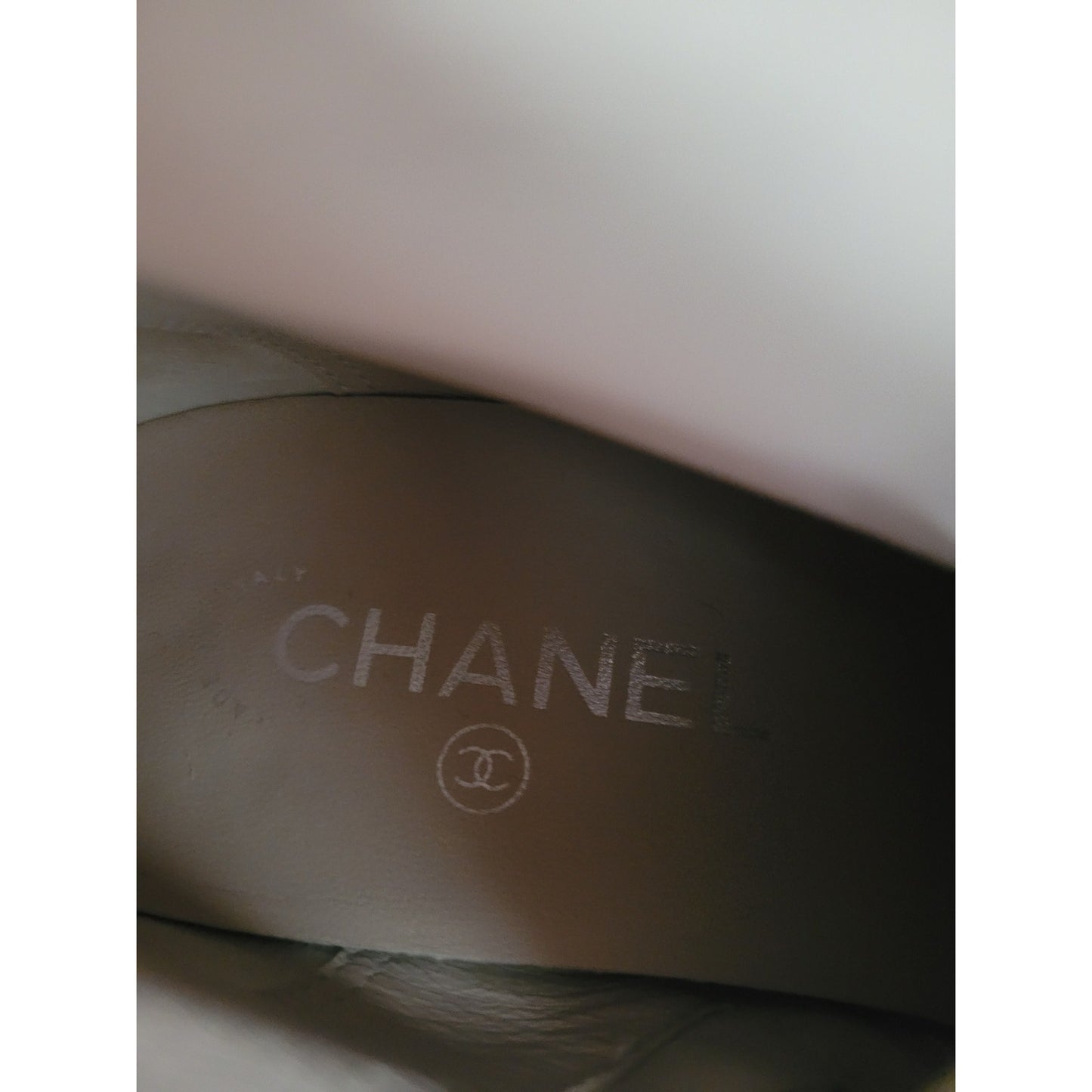 Chanel Beige Leather Paris Dallas Metal Cap Toe Thigh High Boots/Bootie Sz. 40 Pre-owned