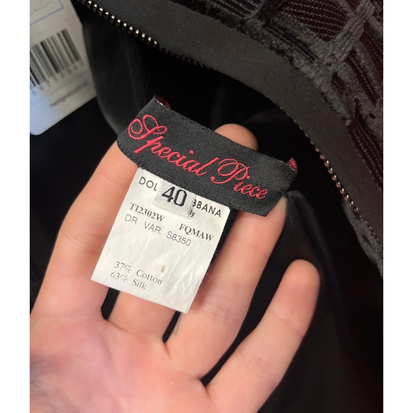 NWOT Stunning Dolce & Gabbana Black Silk Fitted Jacket Sz.40 Pre-owned