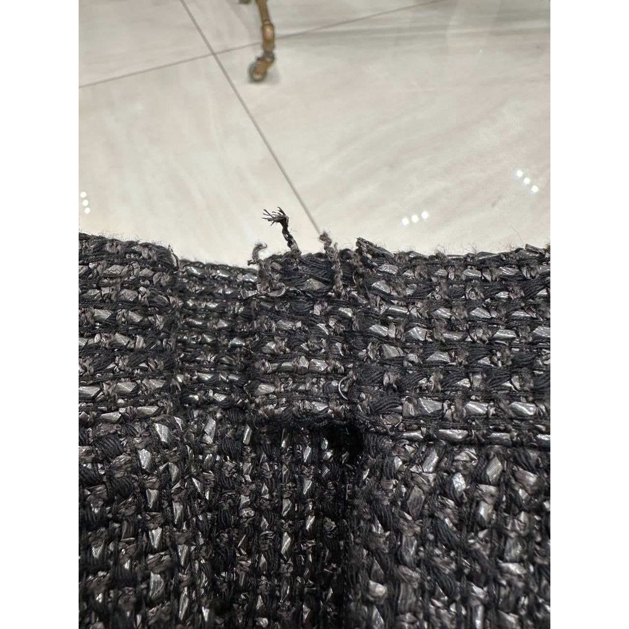 CHANEL 2014 Black Tweed Mid-Length Skirt - Size 36FR Pre-owned