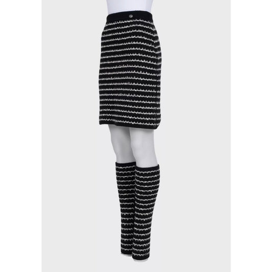 Chanel Fall 2010 Cashmere Skirt & Leg Warmers Set Sz.38 pre-owned