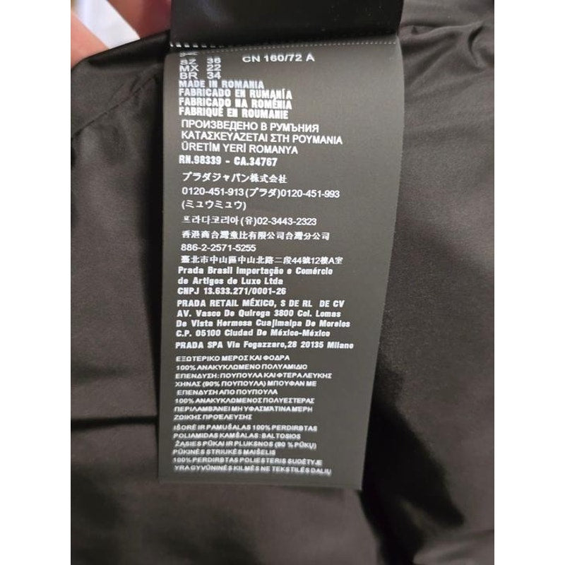 NWOT Prada Re-Nylon Black Down Puffer Jacket IT 36/XXS Pre-owned
