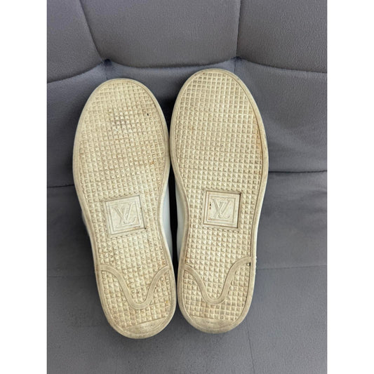 Louis Vuitton Time Out White Leather Sneakers 36 Pre-owned