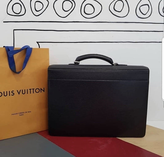 Louis Vuitton Men Epi Leather Messenger Bag