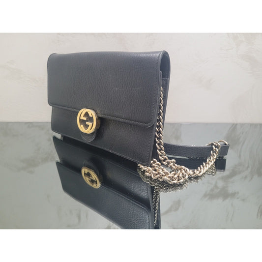 Gucci Interlocking G Black Leather Wallet on Chain Pre-owned