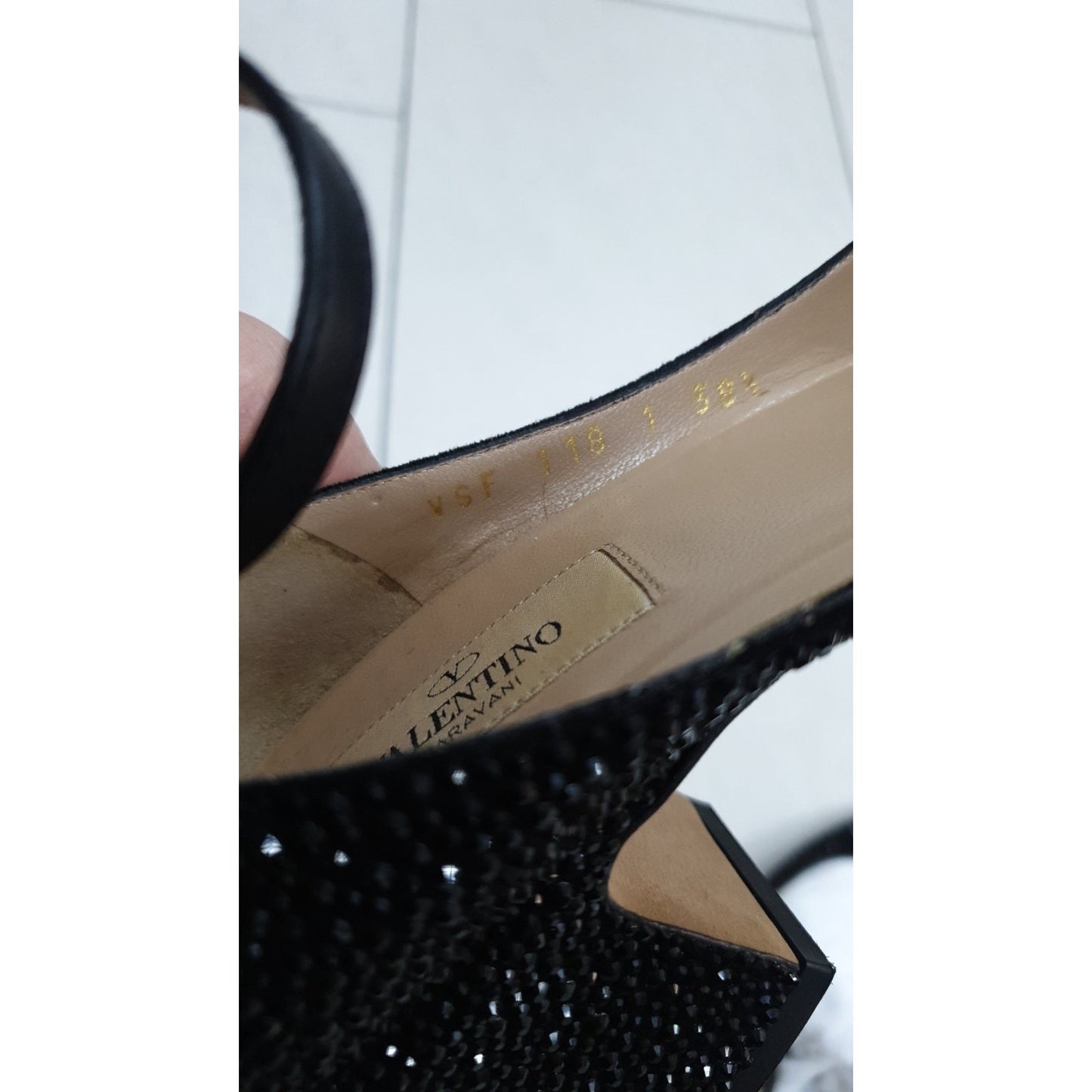 Valentino Garavani D’Orsay Black Suede Rhinstone Pumps Heels Sz.38.5 Pre owned