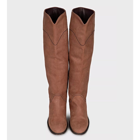 Chanel Brown Matte Leather Round Toe Slip-On Boots - 37 pre-owned