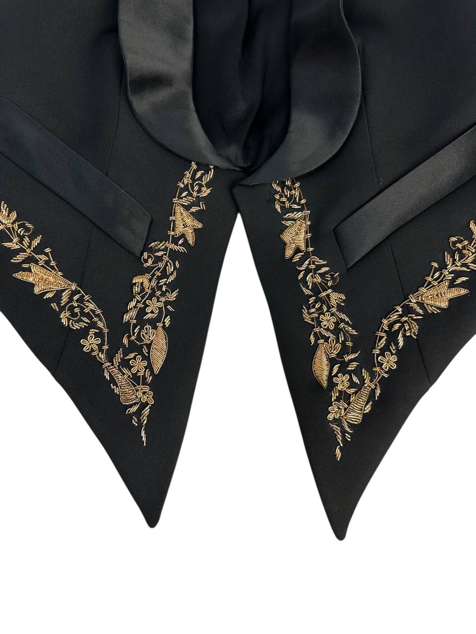 Embroidered vest with silk lapels
