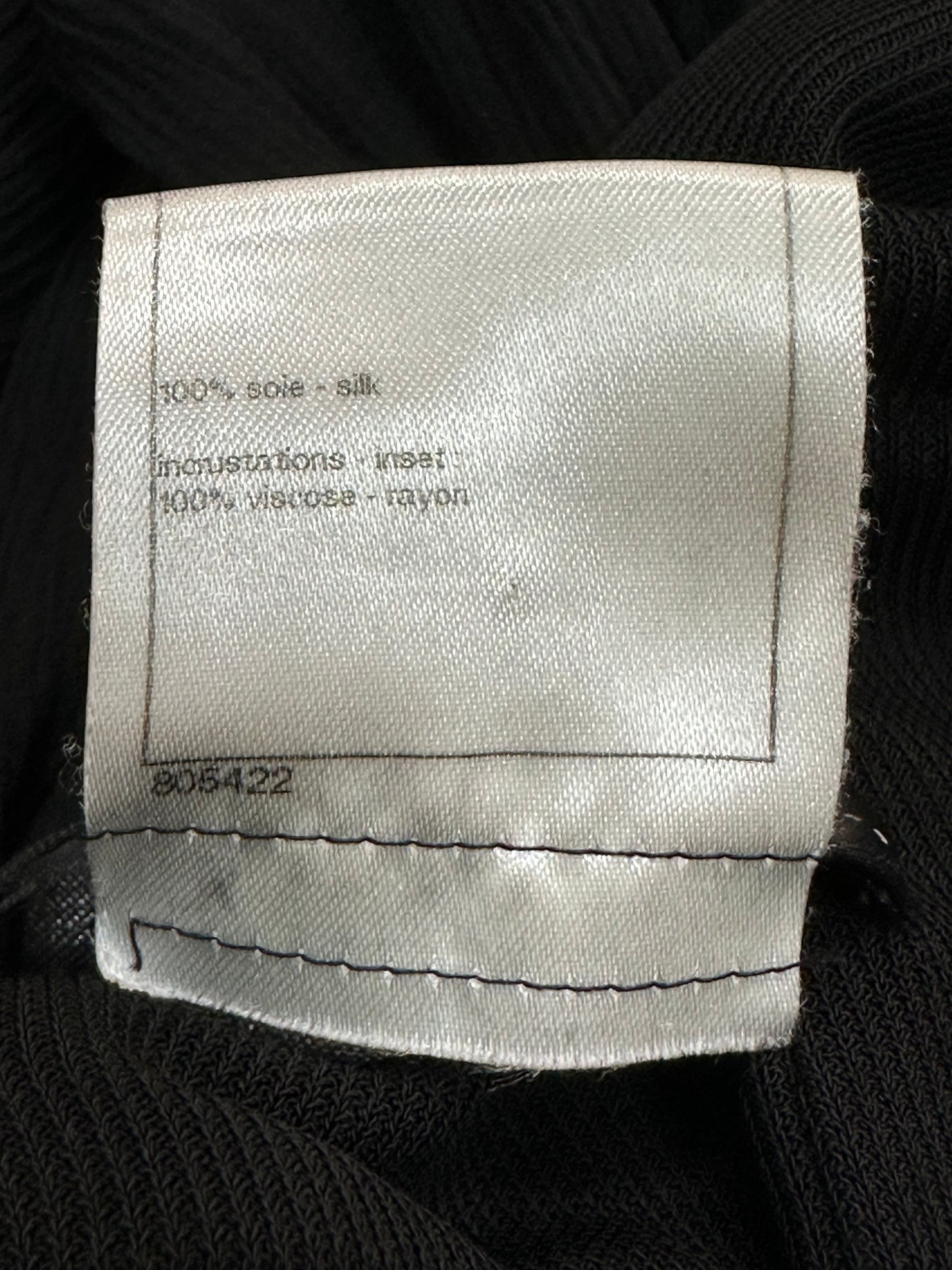 Silk pleated dress with flower belt