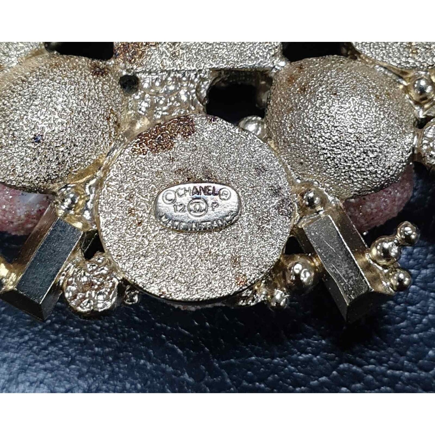 CHANEL 12P Artificial pearl Brooch