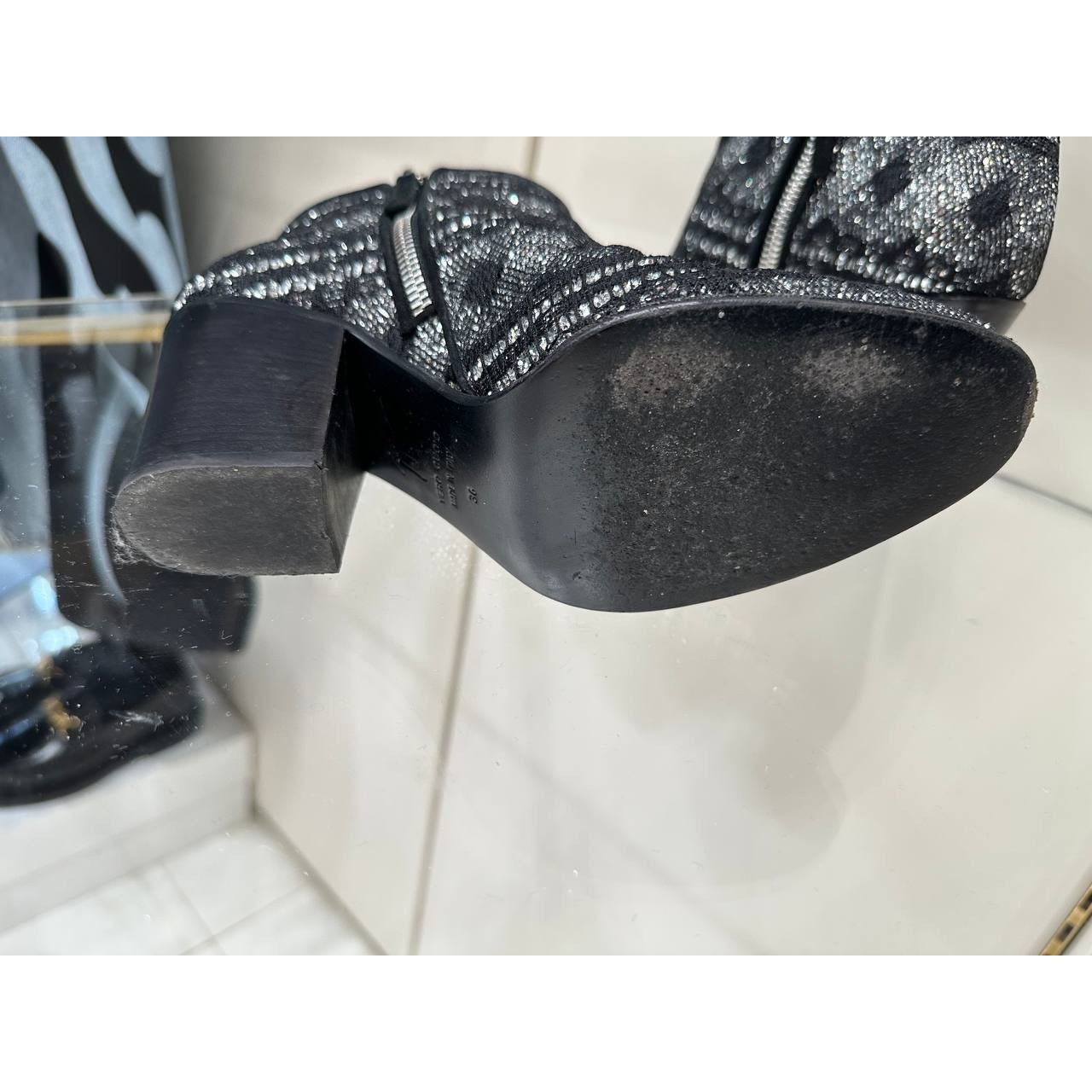 Giuseppe Zanotti Black Textured Ankle Boots Sz.36 Pre-owned
