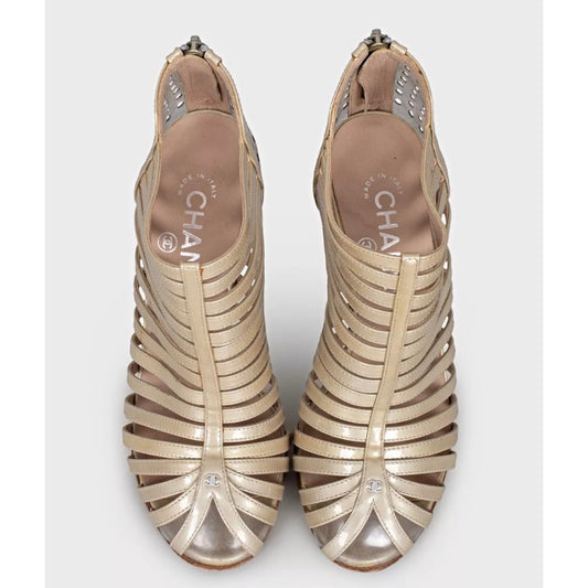 Chanel Cruise 2009 Gold Sculpted Heel PumpsSz.36 Pre-owned