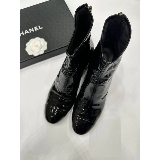 Chanel Cruise 2022 Black Patent Leather Ankle Boots Size 41 Pre-owned