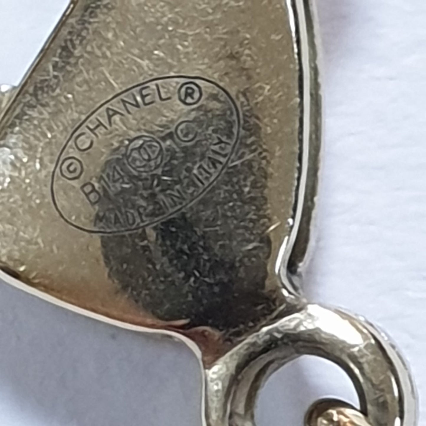 Chanel 2010 CC Gold Metal Necklace Pre-owned