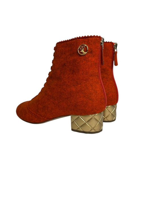 Paris–Salzburg red wool ankle boots with gold heel