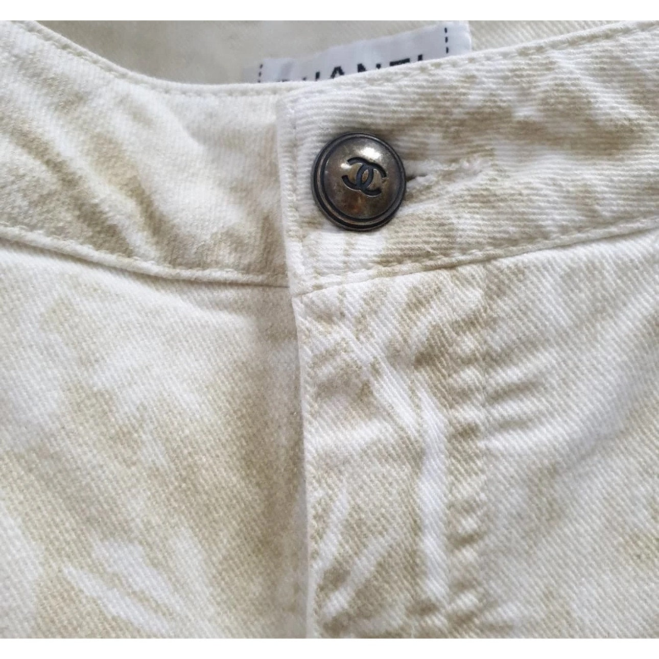 CHANEL Camélias Print Jeans Sz.44 Pre-owned