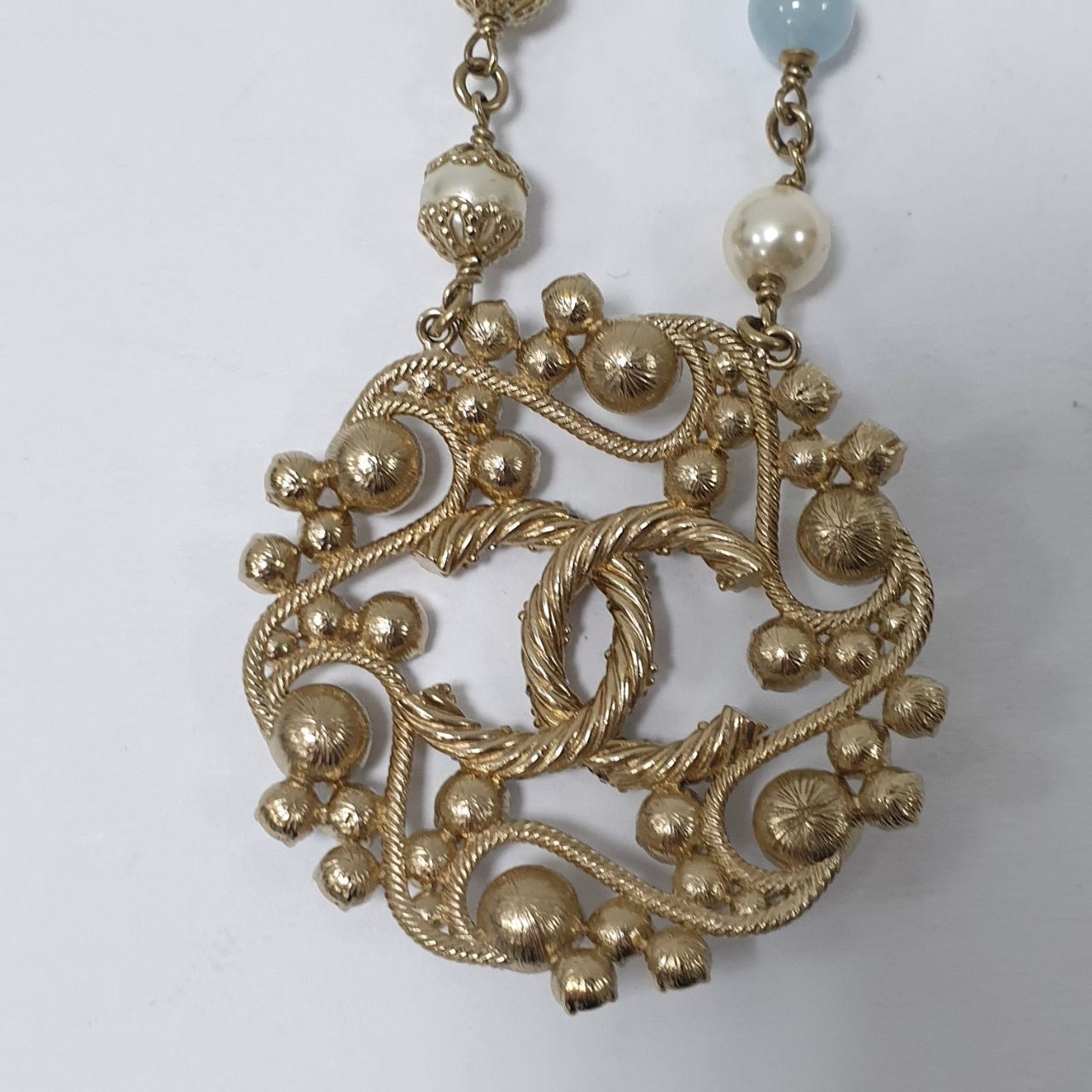 Chanel B19 Aquamarine Resin & Pearls Necklace Pre-owned