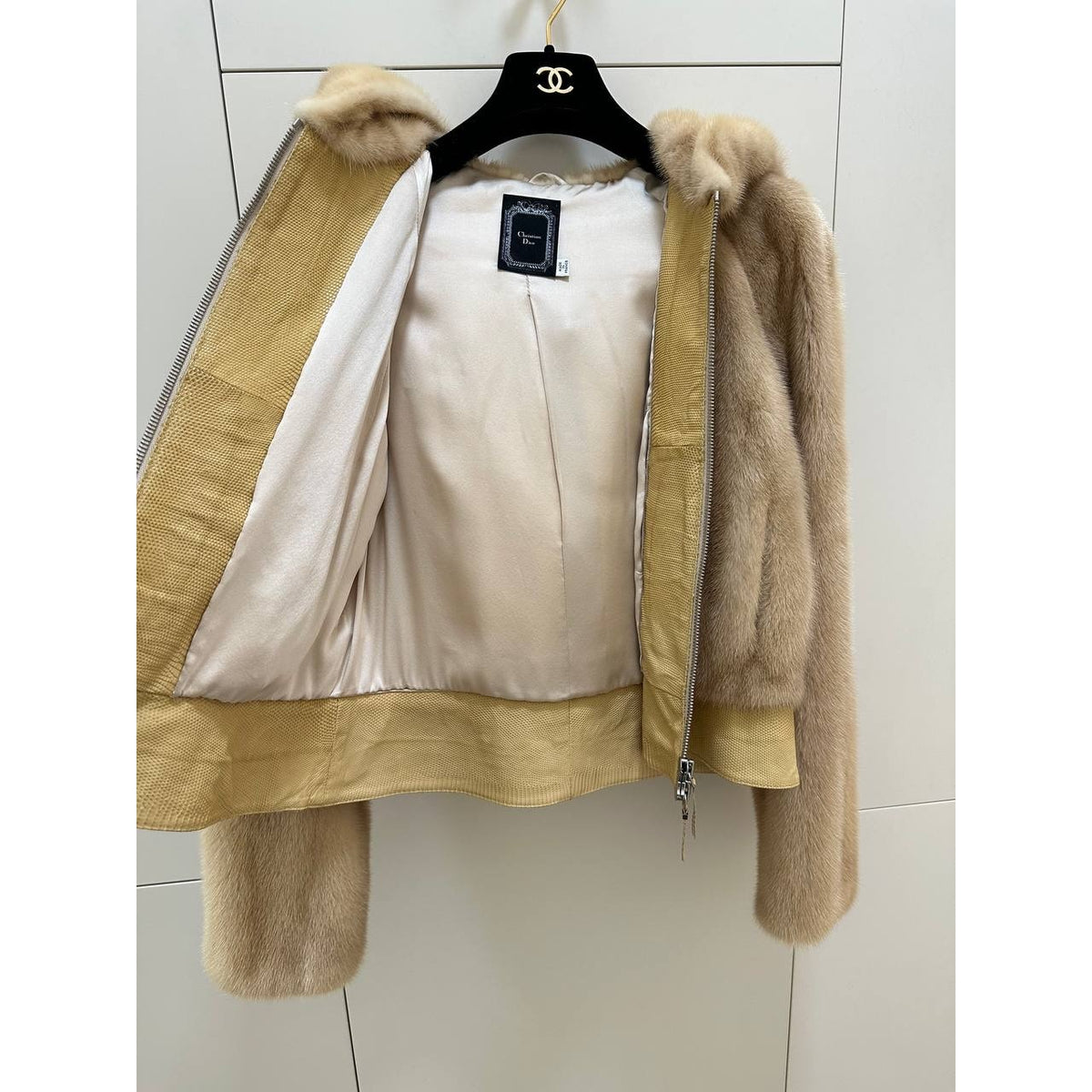 Christian Jacket with Oversized Hood Sz.40 Pre-owned