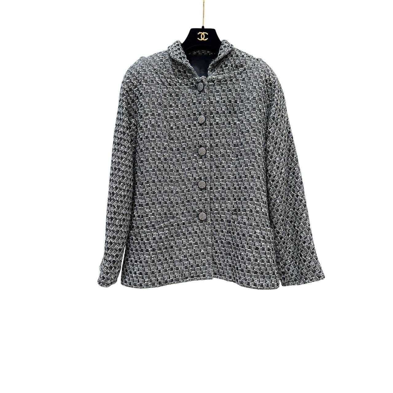 Chanel 2013 Black White Silver Lurex Tweed Jacket - Size S Pre-owned