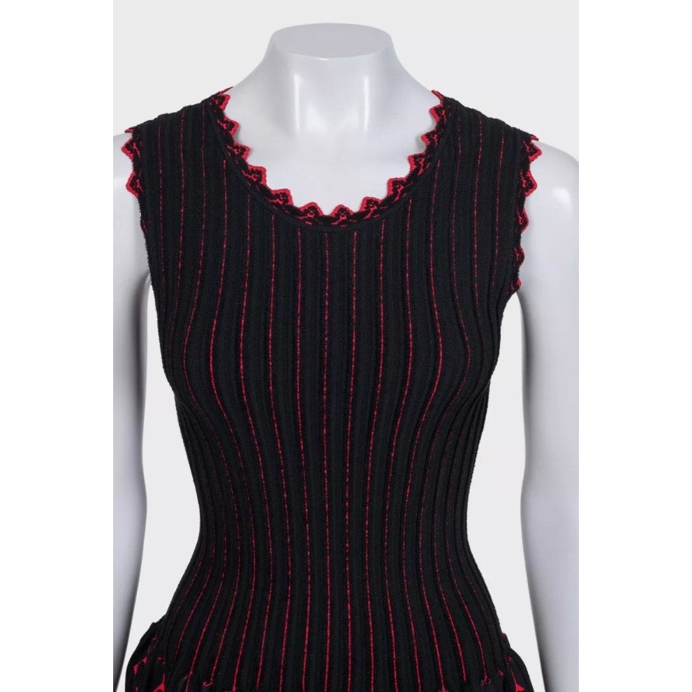 NWOT Alaïa Black Fitted Sleeveless Dress - IT38/XS Pre-owned