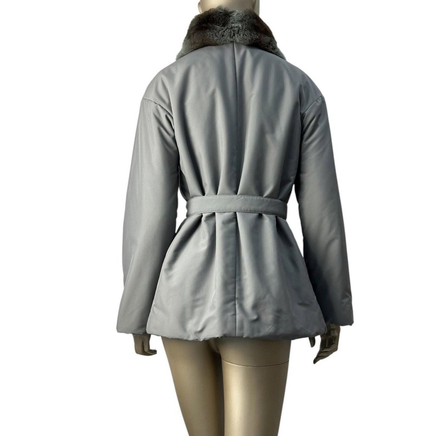 Loro Piana Grey Chinchilla Trim Cashmere Jacket Coat  Sz 42/S pre-owned