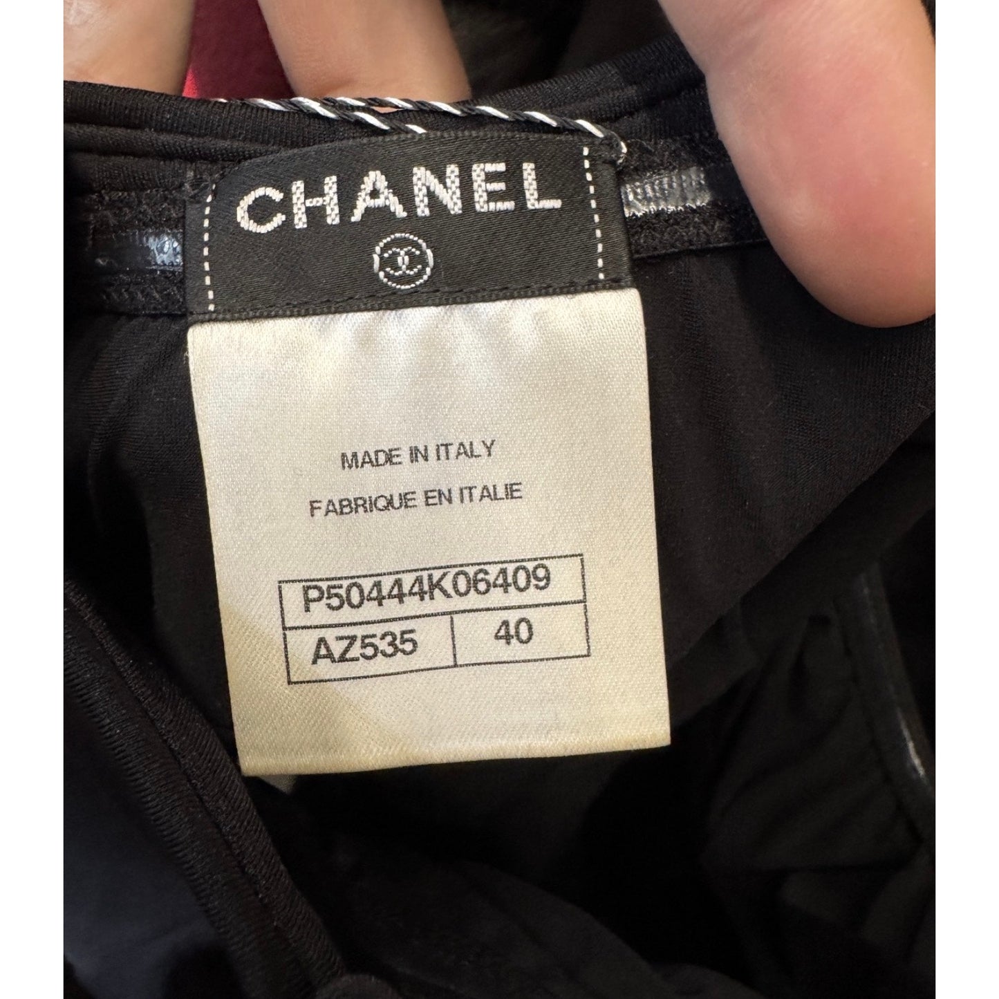 Chanel Black Body with Signature Buttons – Size FR40 / L pre-owned