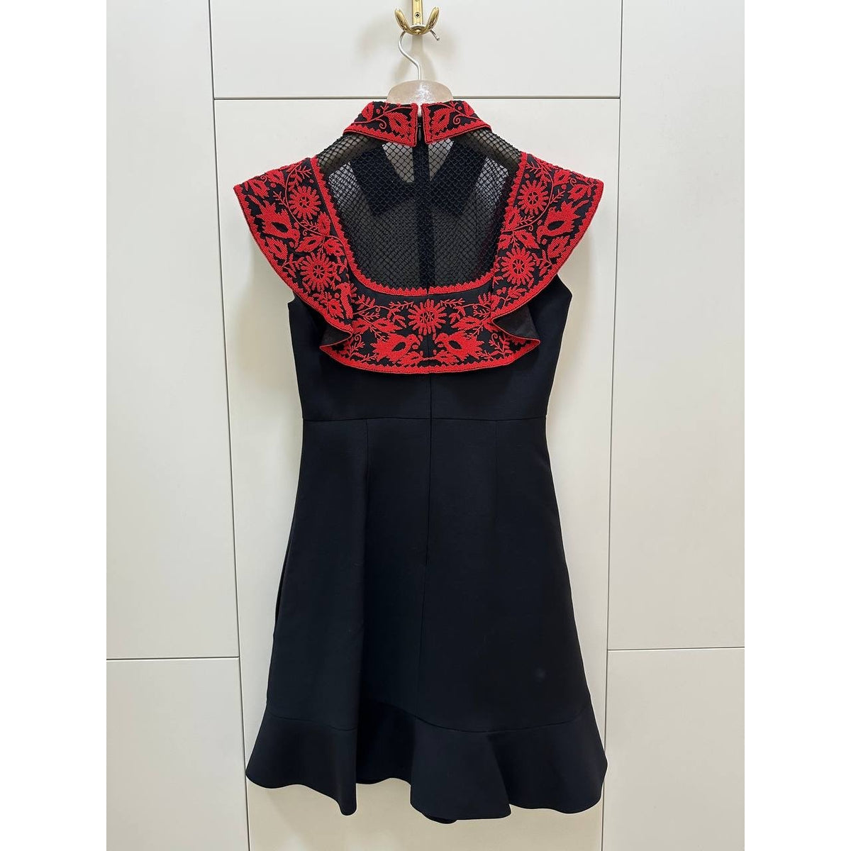 Valentino Black & Red Embroidered Mini Dress Sz.40 Pre-owned