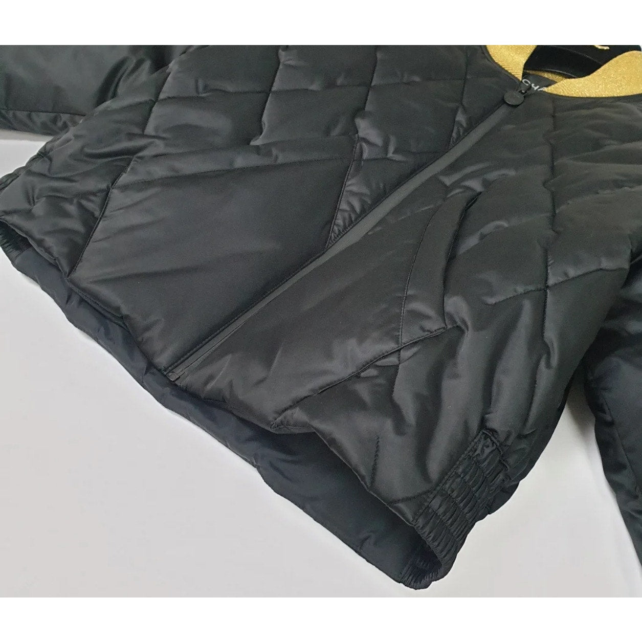 Chanel 2017-2018 Black Nylon Down Jacket - Size 38 Pre-owned