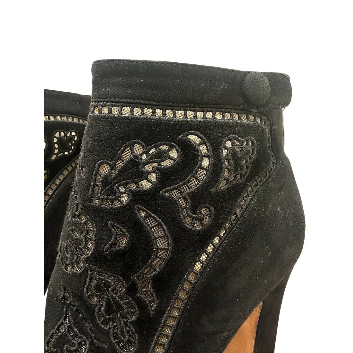 Gucci Black Suede Embroidered Ankle Boots EU 37 Pre-owned