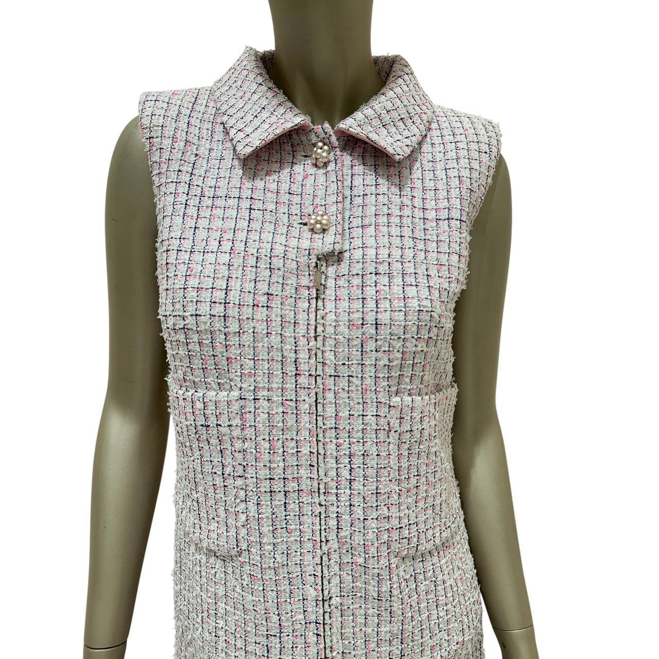 CHANEL Light Pink & White Fantasy Tweed Dress Sz.38 pre-owned