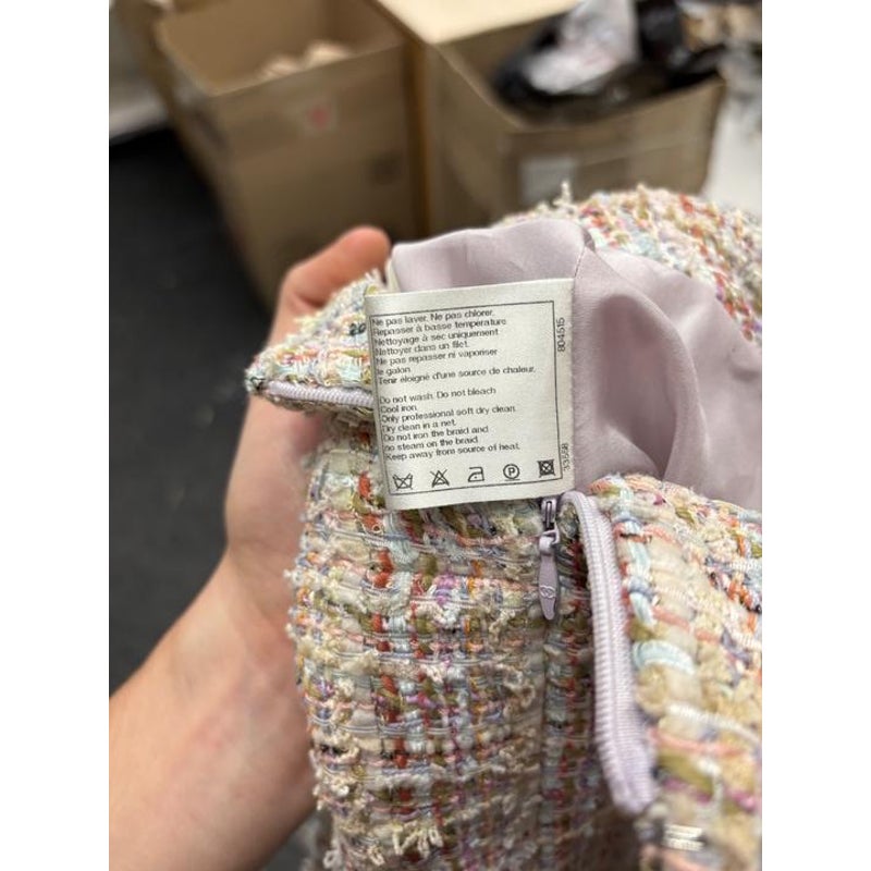 Chanel Multicolor Tweed Skirt - Silk Lined EU 40/L Pre-owned