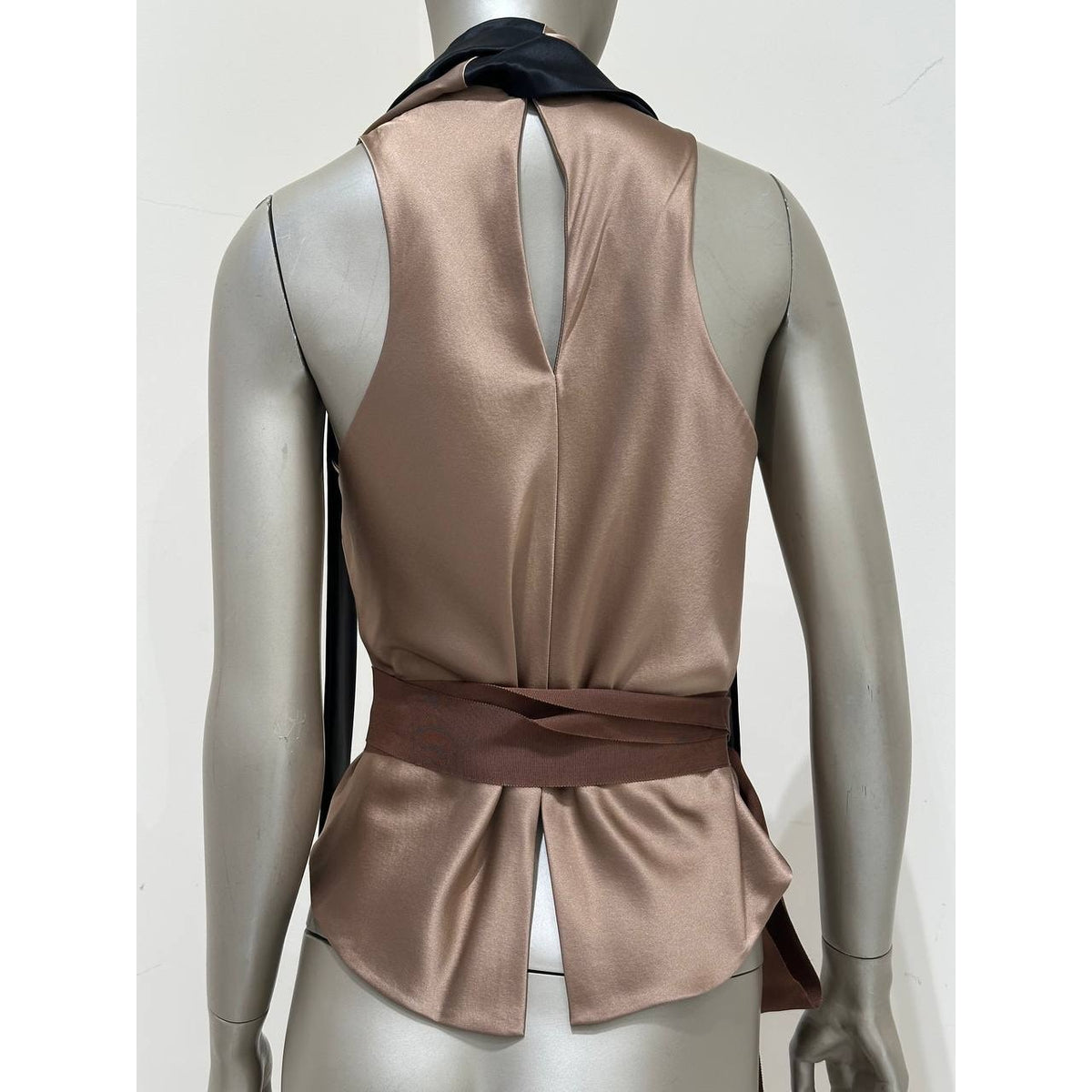 Juan Carlos Obando Silk Draped Halter Top Size 4 Pre-owned
