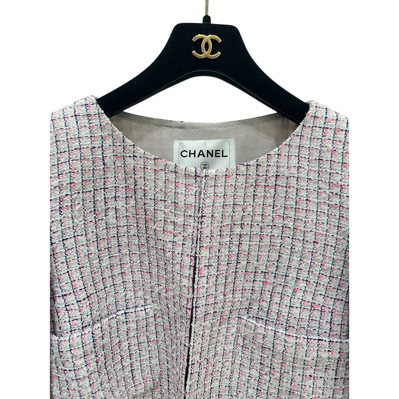 Chanel 14C Pink Tweed Jacket Sz 38 Pre-owned