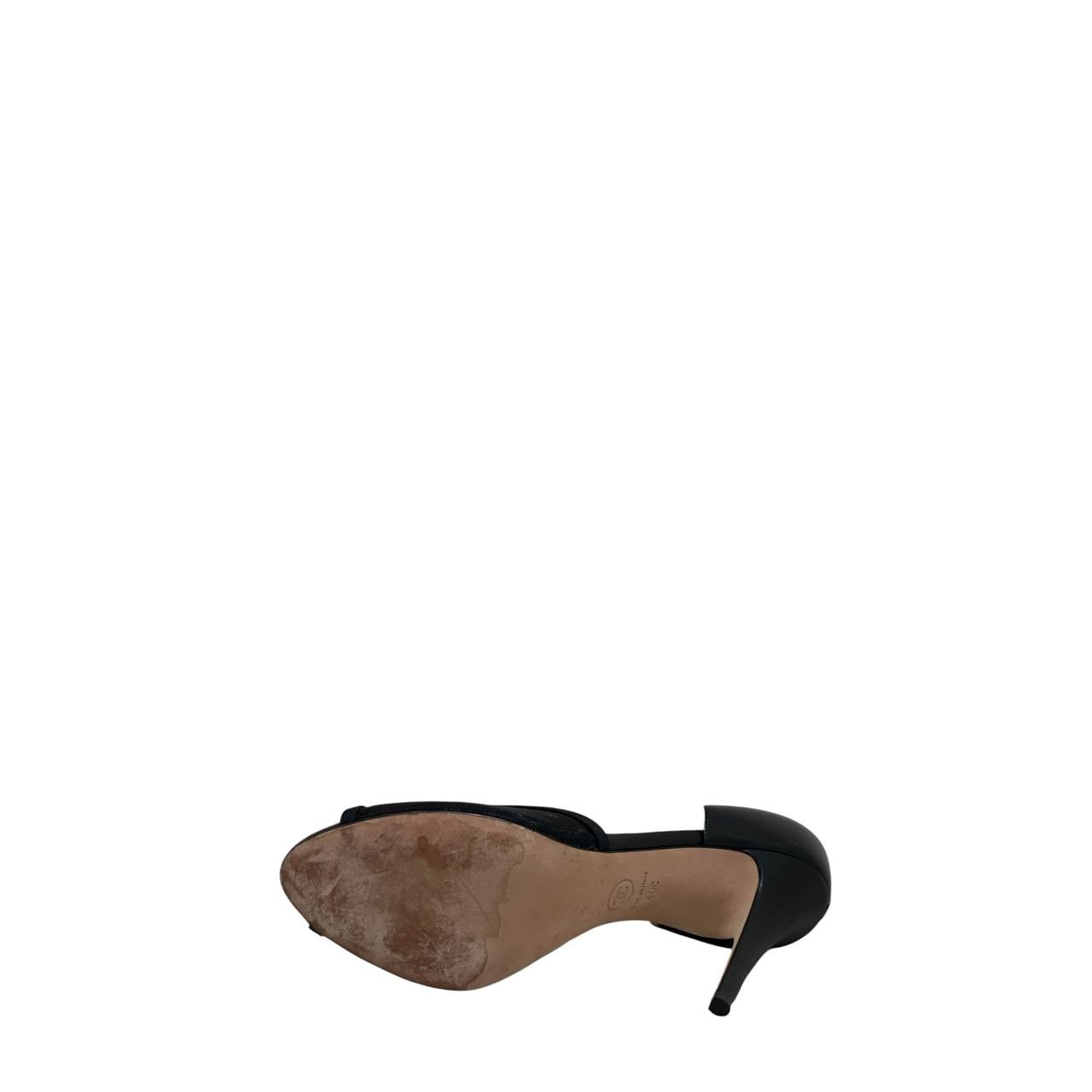 Chanel Black Canvas & Leather D'Orsay Pumps Sz. 40 pre-owned