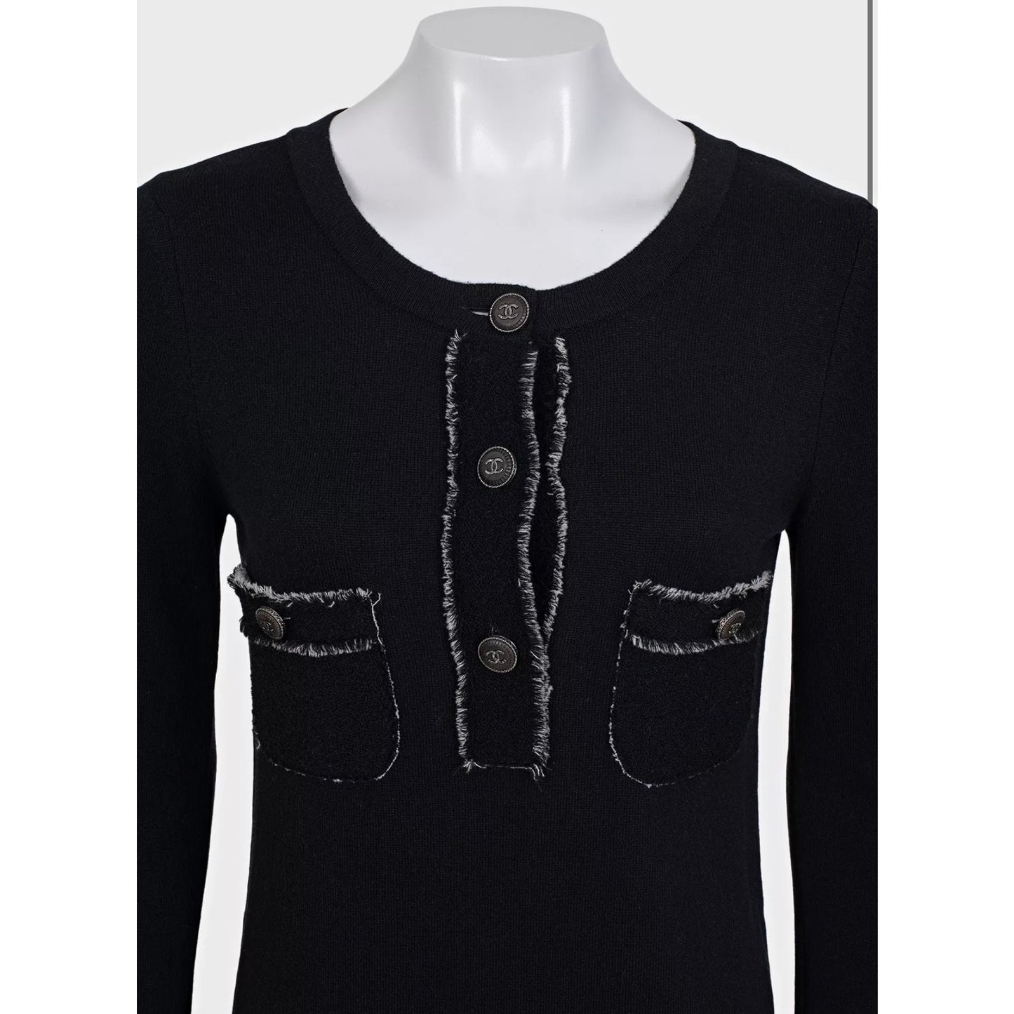 NWOT Chanel Cashmere Dress with Signature Buttons Sz.36 Pre-owned