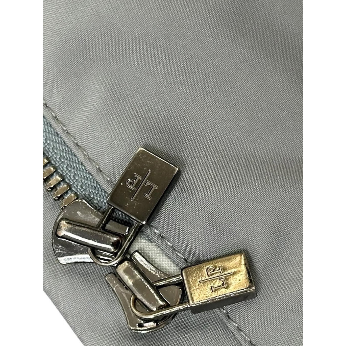 Loro Piana Grey Chinchilla Trim Cashmere Jacket Coat  Sz 42/S pre-owned