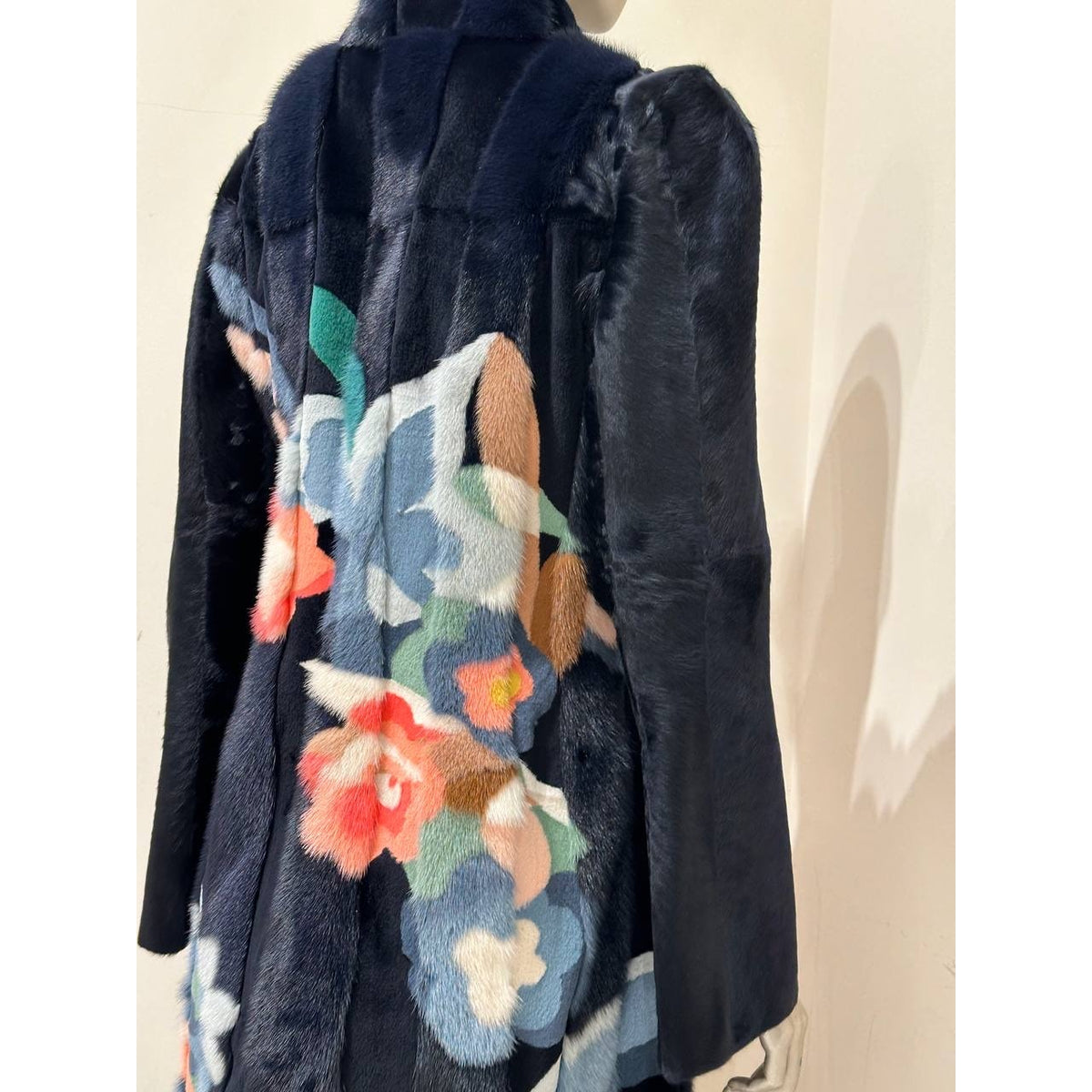 FendiCoat with Multicolor Floral Intarsia Sz.42 Pre-owned