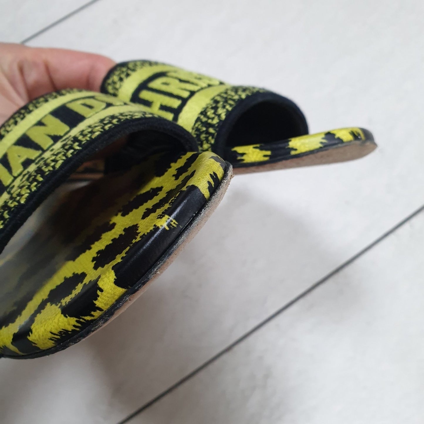 Dior Dway Slide Sandals Lime Pop Leopard Print Sz.38 pre-owned