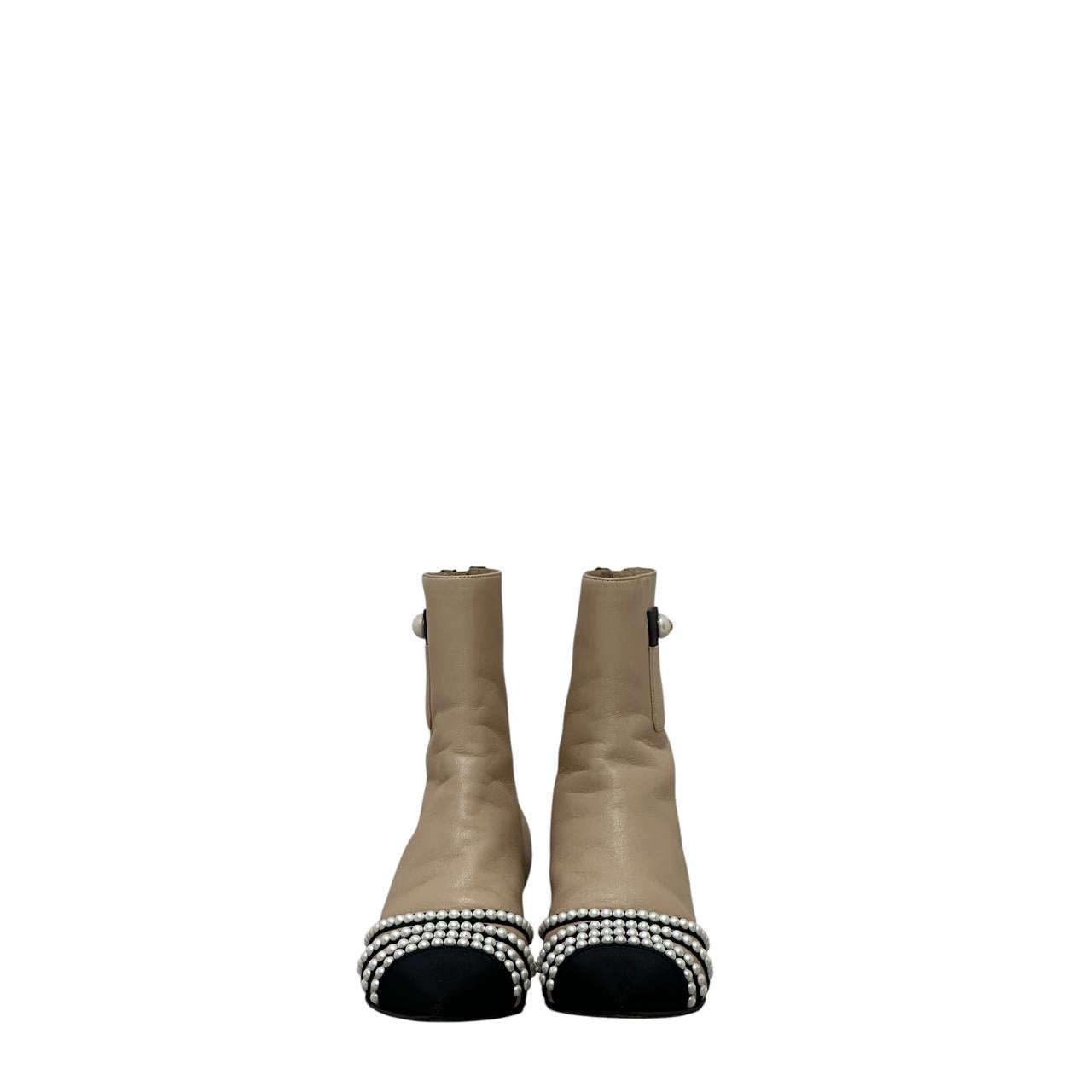 Chanel CC Cap Toe Pearl Embellished Ankle Boots Sz.38.5 Pre-owned