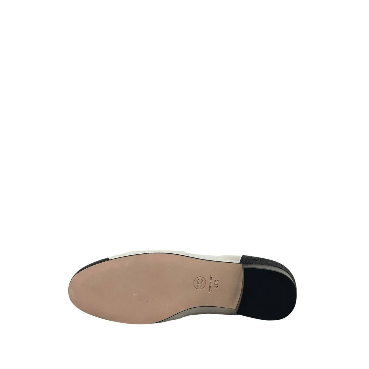 NWB Chanel Rare Cream, Black Gold PearlAnkle Boots Sz.40