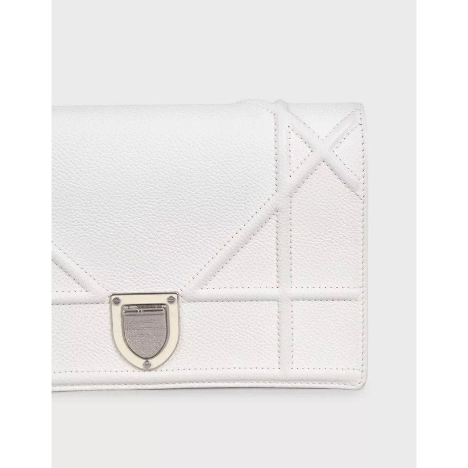 Diorama White Leather Chain Crossbody Wallet Pre-owned