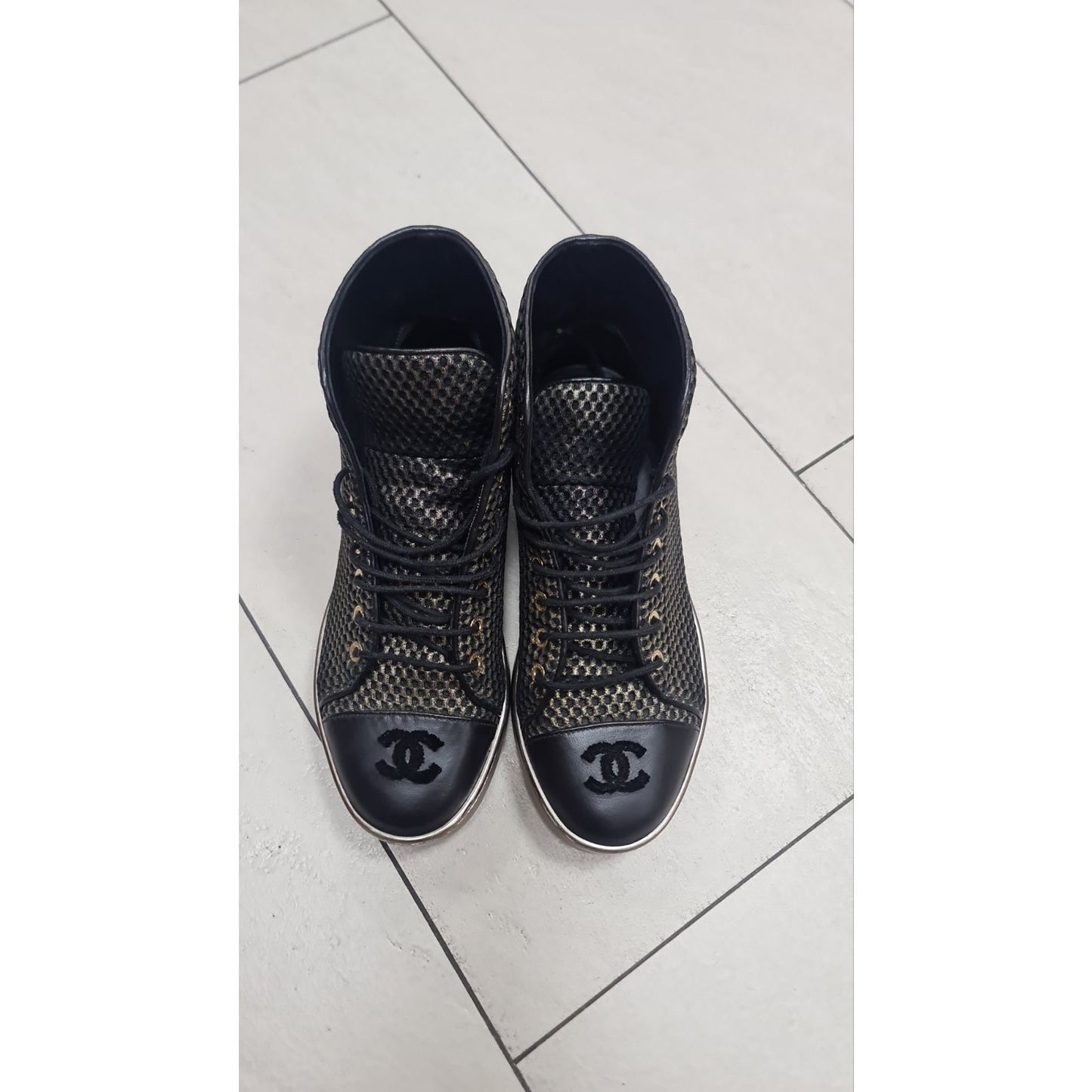 Chanel Lace -Up Glossy High-Top Sneakers  Sz.37,5
