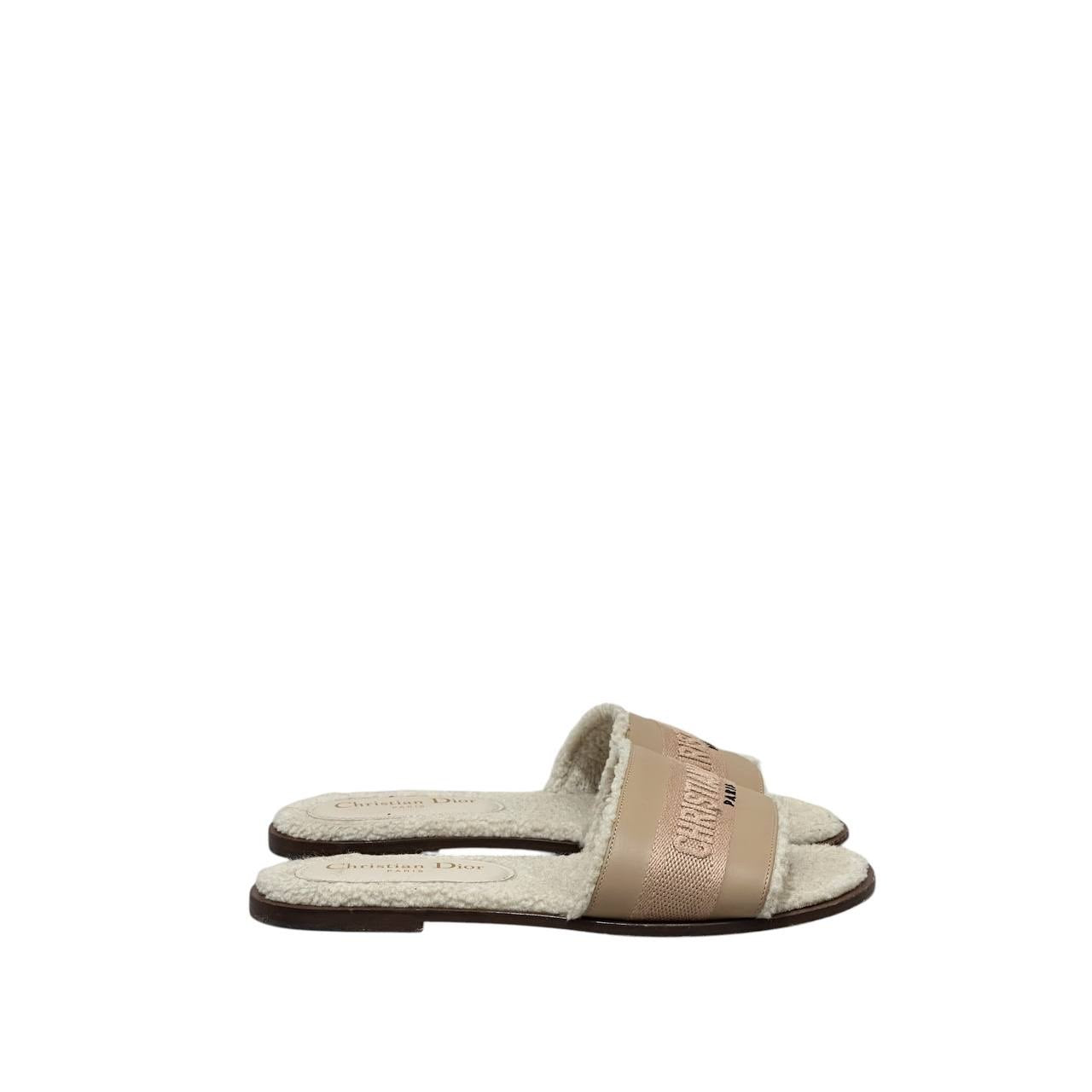 Christian Dior Dway Beige Suede Shearling Flat Sandals 37 pre-owned
