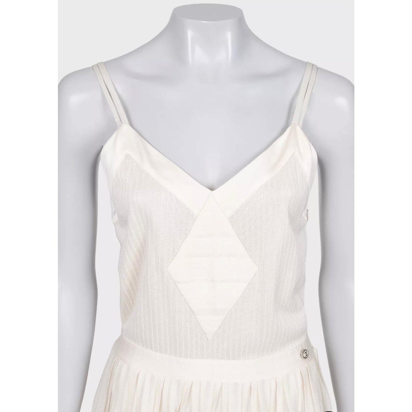 Stunning Chanel White Dress Sz.40 | L Pre-owned