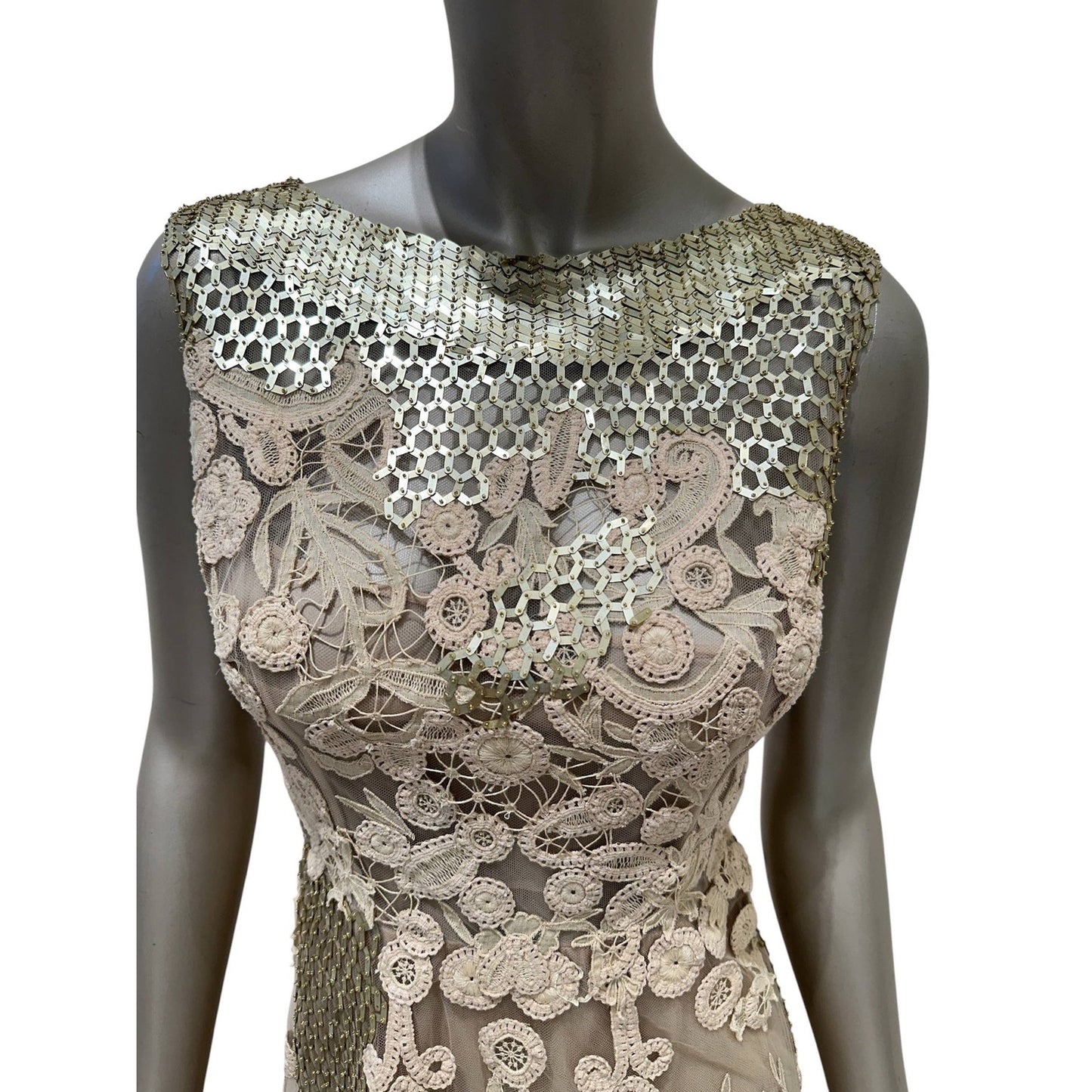 Valentino Silk Gown with Embroidery Mesh Detail Dress  Sz.6 Pre-owned