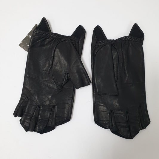Elegant Chanel Black Leather Mittens - Size 8 Pre-owned