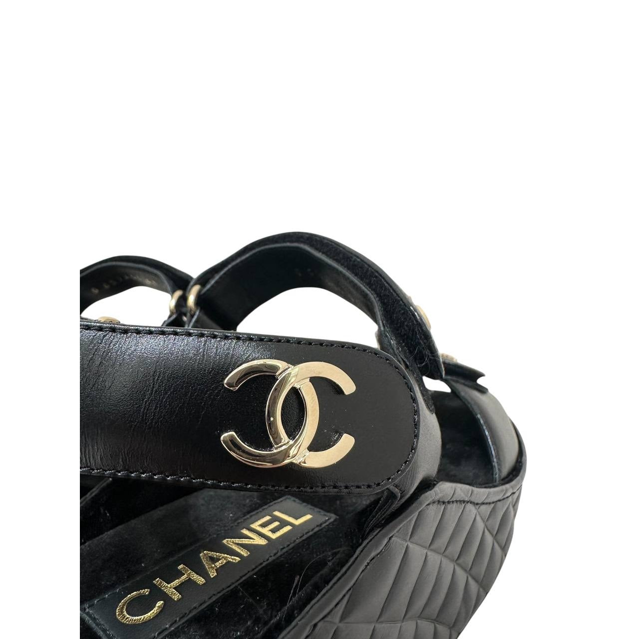NWOB Chanel 2021 Calfskin Slingback Sandals - Size 41 pre-owned