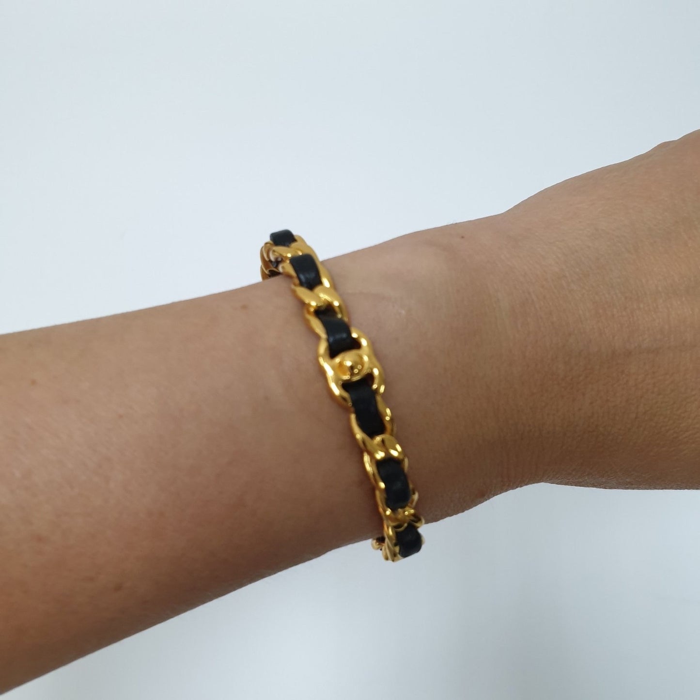 Chanel Chain leather Detail Bracelet Pre-owned