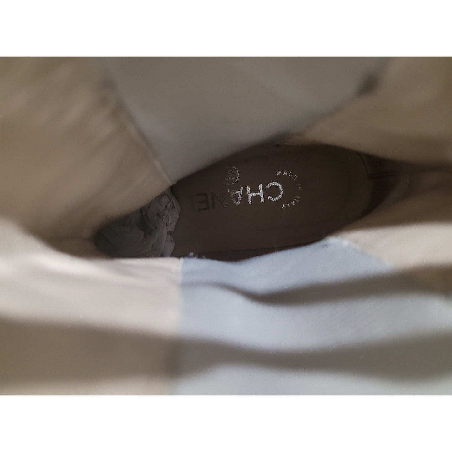 Chanel Paris-Dallas Beige Leather Ankle Boots - Size 37 Pre-owned