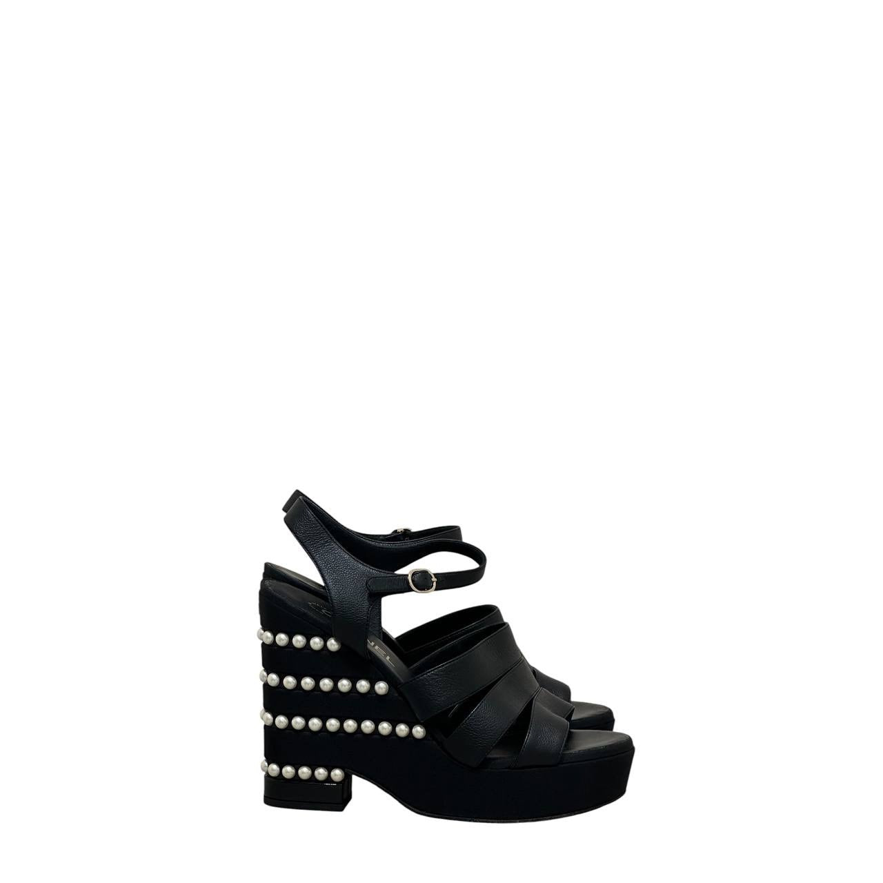 Chanel 2019 Black CC Logo Faux Pearl Platform Sandals Sz.38.5 Pre-owned