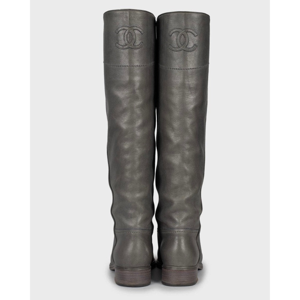 Chanel Grey Iconic Logo Leather Boots - EU 37.5 Pre-owned